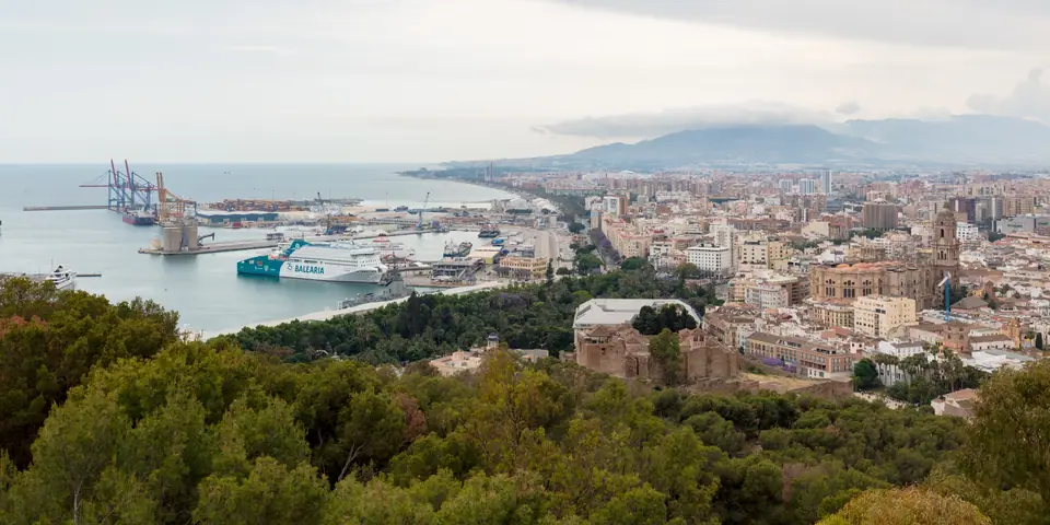 Vista de Málaga desde el castillo de Gibralfaro